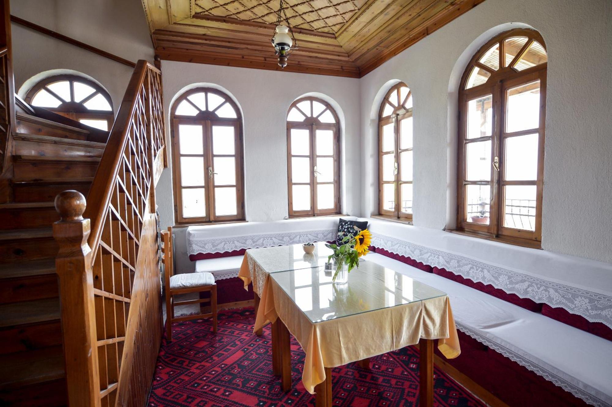 Hotel Kalemi Gjirokastër Buitenkant foto