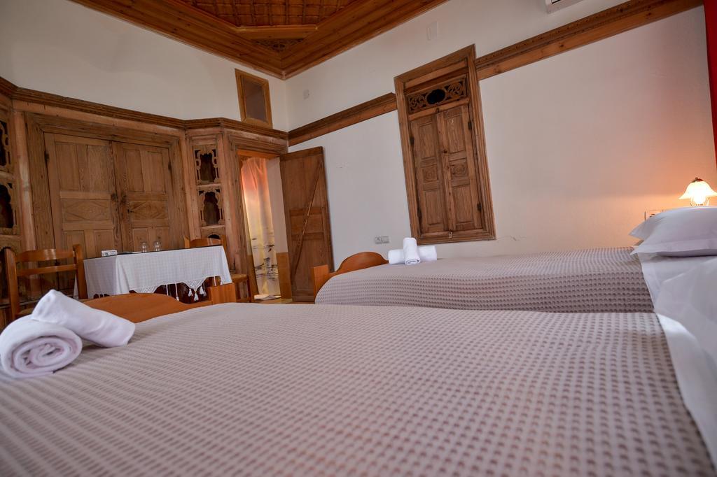 Hotel Kalemi Gjirokastër Buitenkant foto